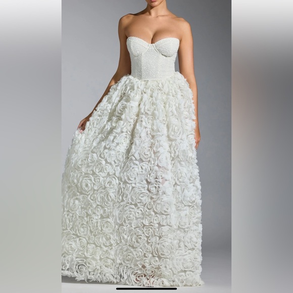 White Embellished Corset Gown - Picture 2 of 4